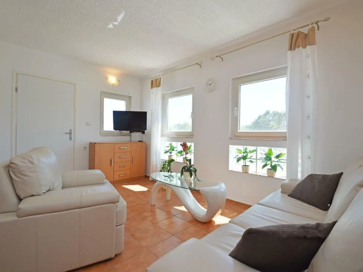 Holiday Home Martina By Interhome Valdebek