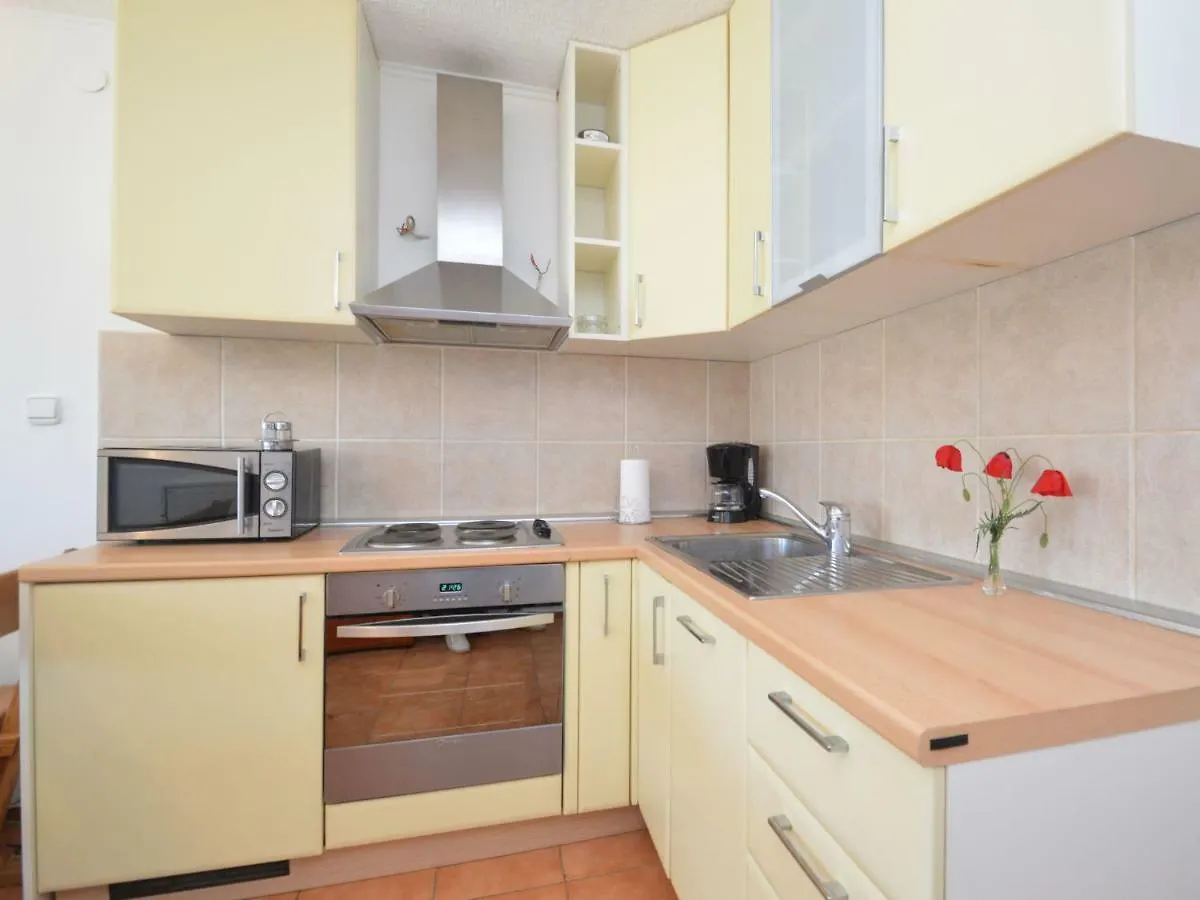 Holiday Home Martina By Interhome Valdebek