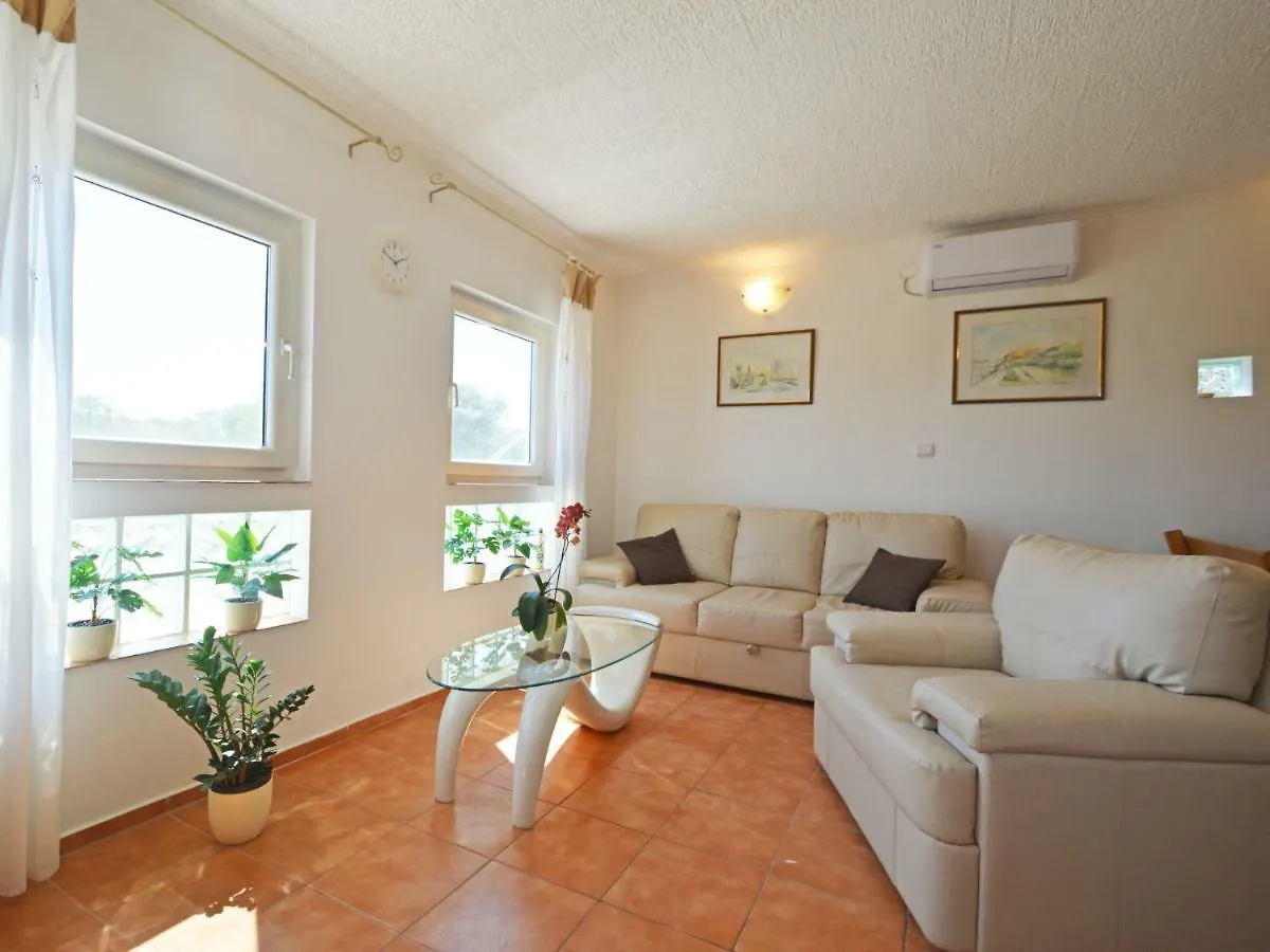Holiday Home Martina By Interhome Valdebek Croatia