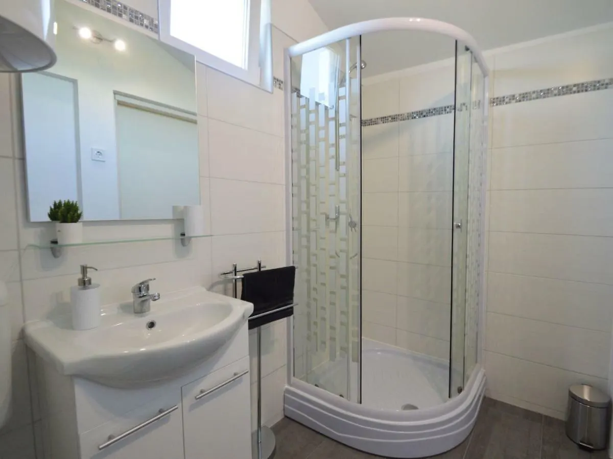 Holiday Home Martina By Interhome Valdebek Croatia